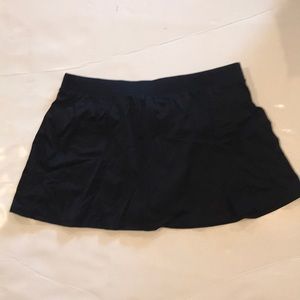 Caribbean Joe Women’s bathsuit skirt Size12